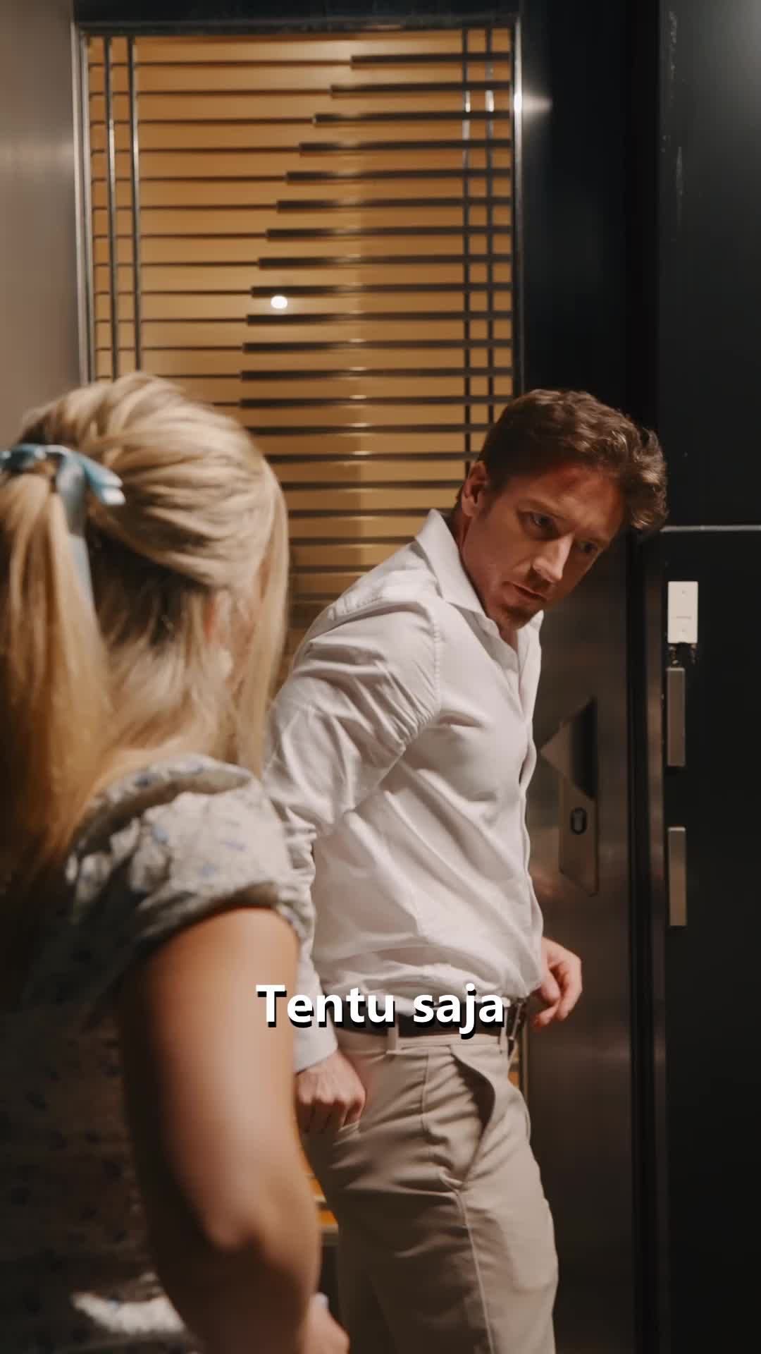Episode 6 - Dia Memakai Topeng Koki